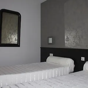 hotel-eychenne.midi-pyreneeshotels.com/